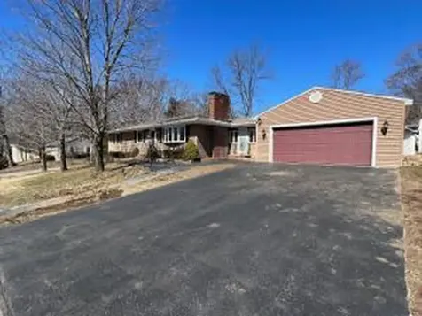84 Bateman Street Sanford ME 04073