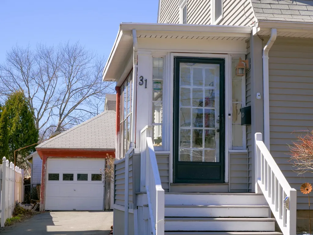 29-31 Wolcott Street Portland ME 04102