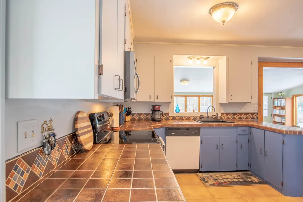 128 Dewitt Avenue Bangor ME 04401