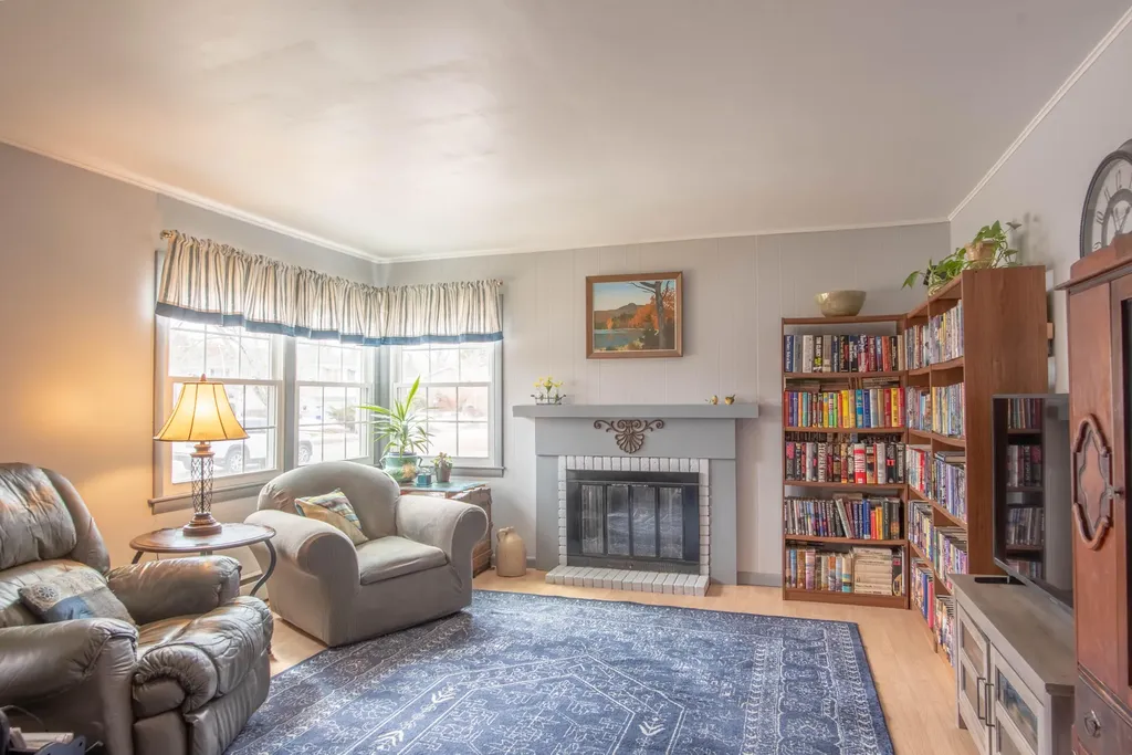 128 Dewitt Avenue Bangor ME 04401