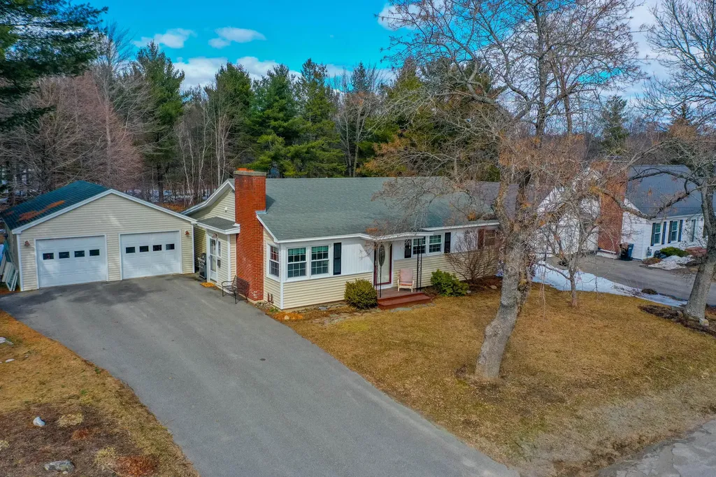 128 Dewitt Avenue Bangor ME 04401