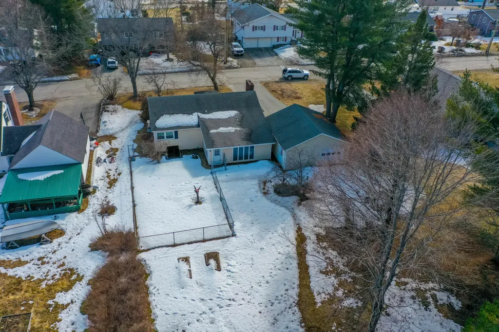 128 Dewitt Avenue Bangor ME 04401