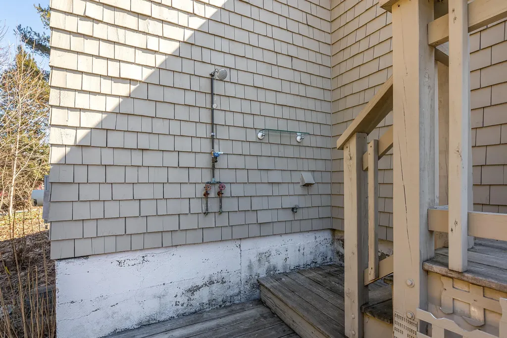 61 Durham Road Brunswick ME 04011