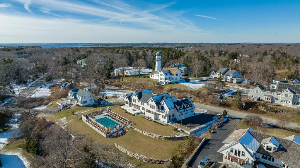4 Two Lights Terrace Cape Elizabeth ME 04107