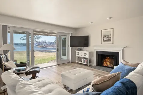 19 Portview Lane Kennebunk ME 04043