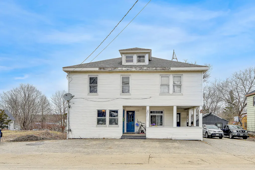 18 Maple Street Fairfield ME 04937