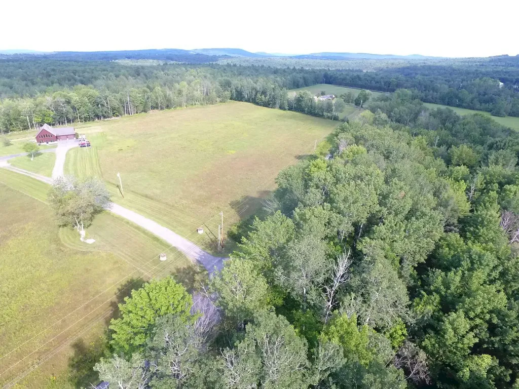 433 Beckwith Road Cornville ME 04976