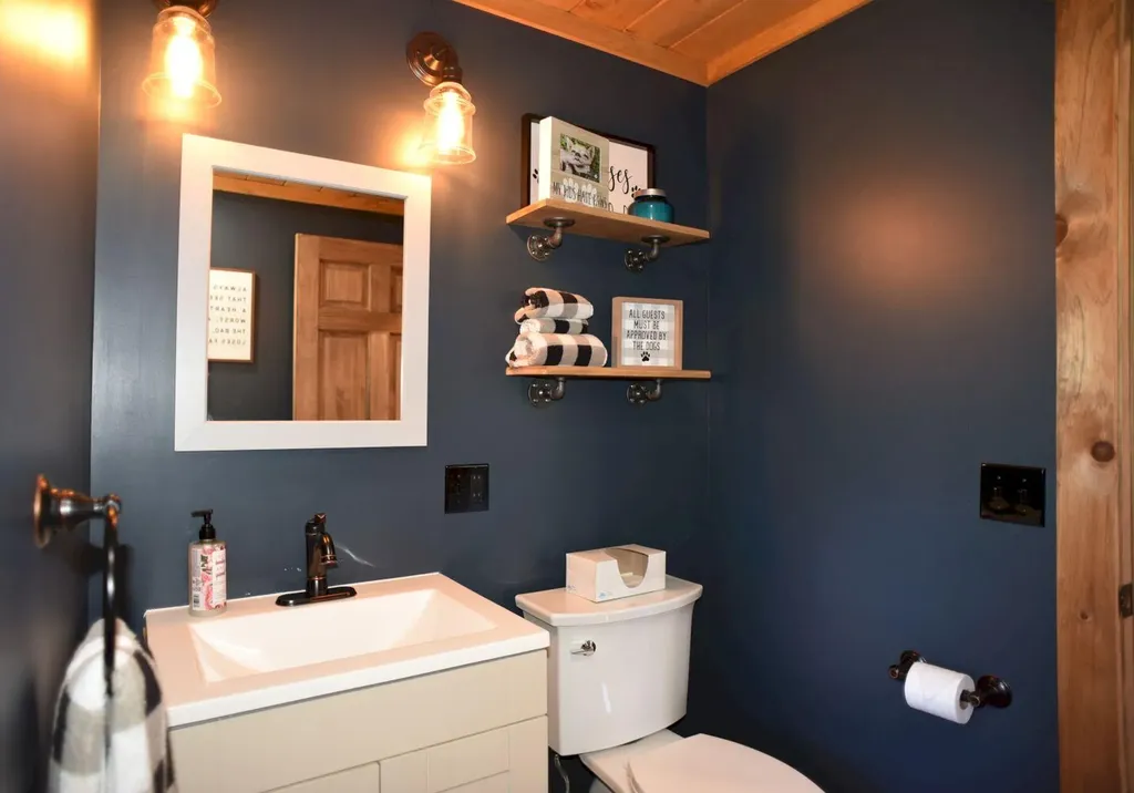 433 Beckwith Road Cornville ME 04976