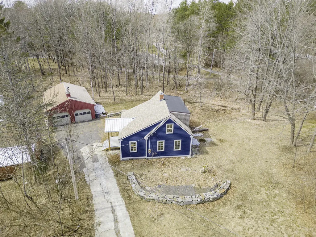 566 Granite Street Yarmouth ME 04096