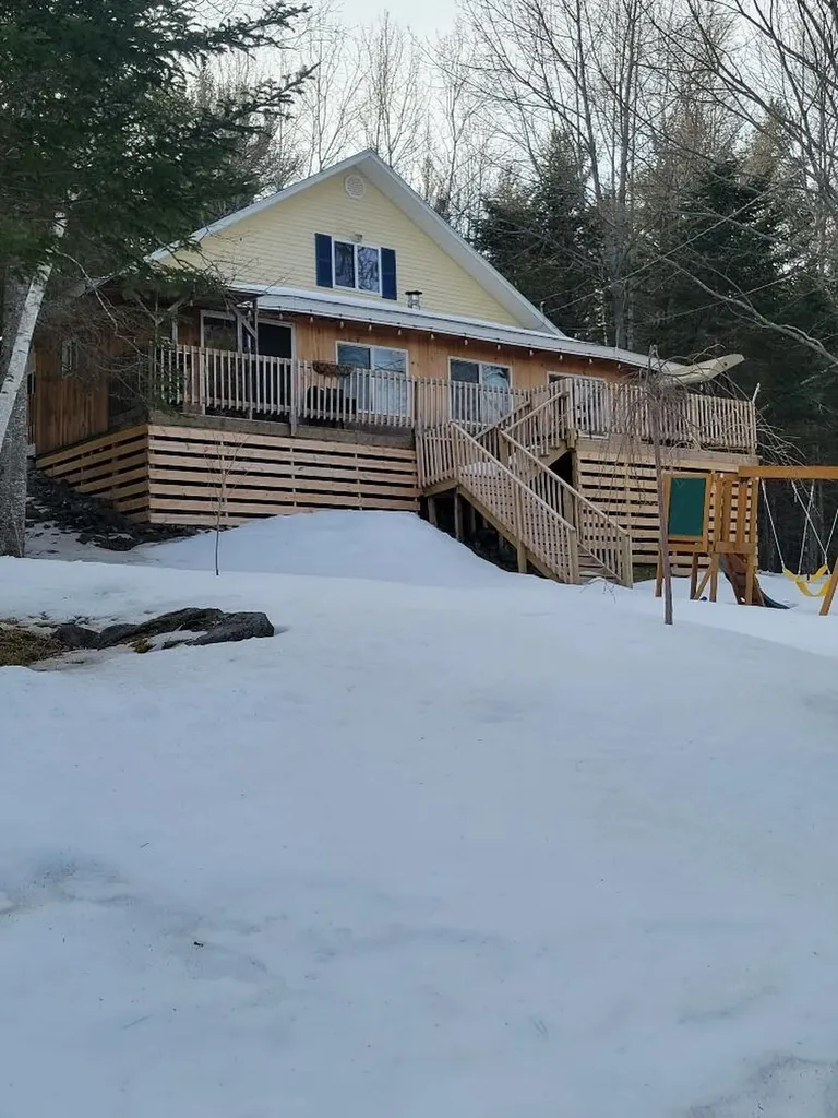 25 Mountain High Drive Orrington ME 04474