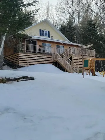 25 Mountain High Drive Orrington ME 04474