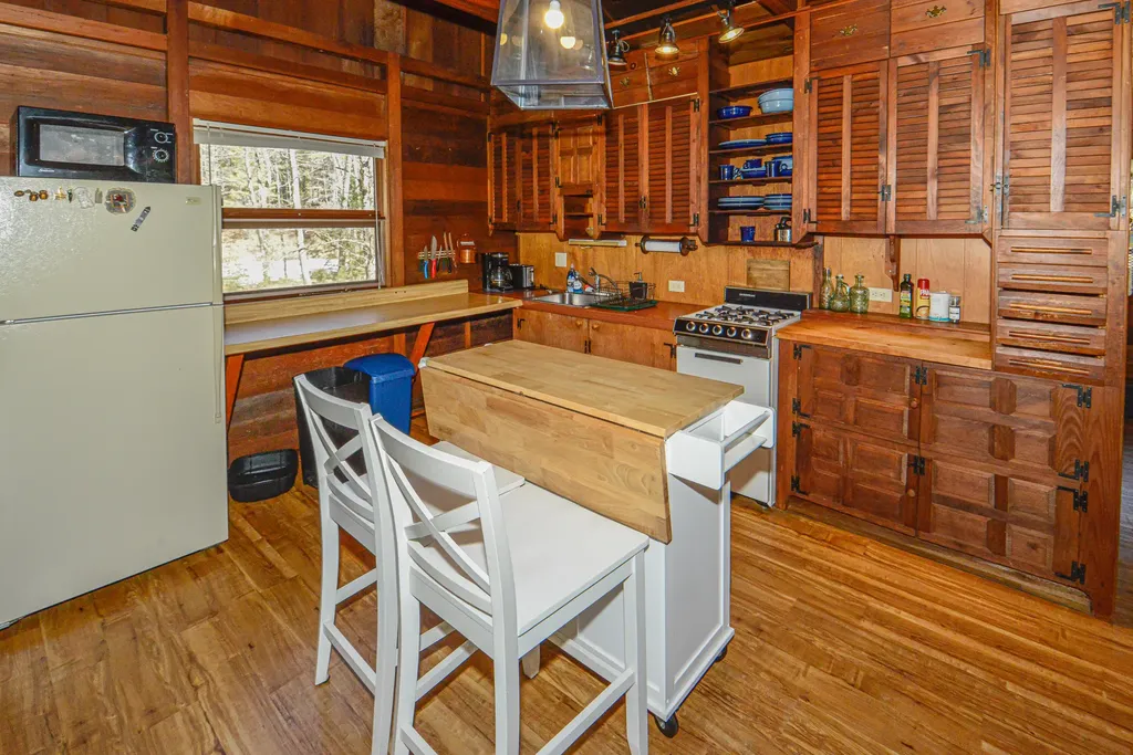 36 Brilliant Lane Naples ME 04055