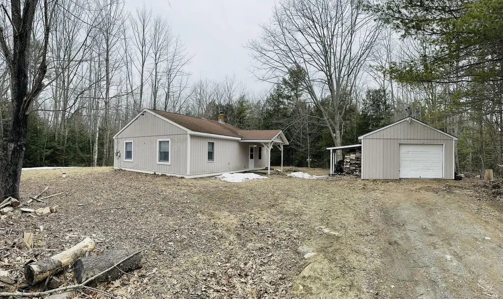108 Nelson Road Pittston ME 04345