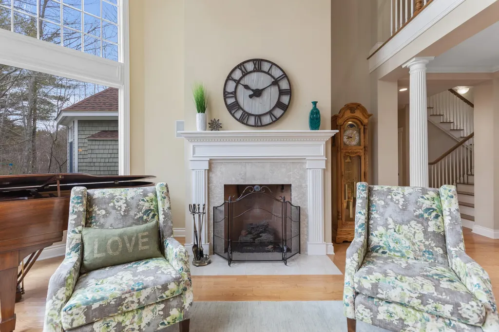6 Baltusrol Circle Falmouth ME 04105