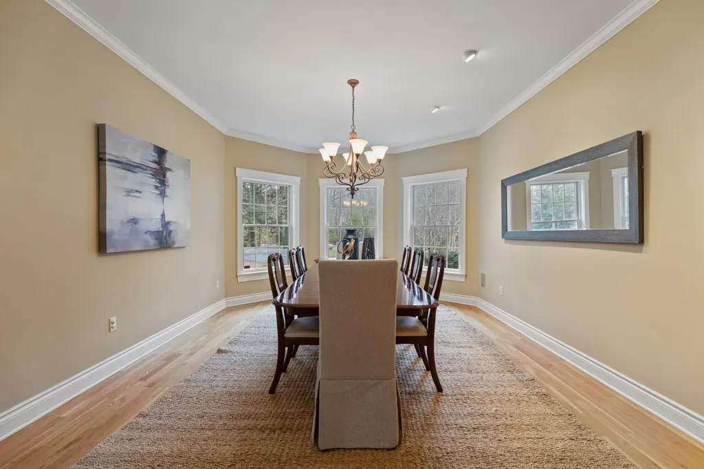 6 Baltusrol Circle Falmouth ME 04105