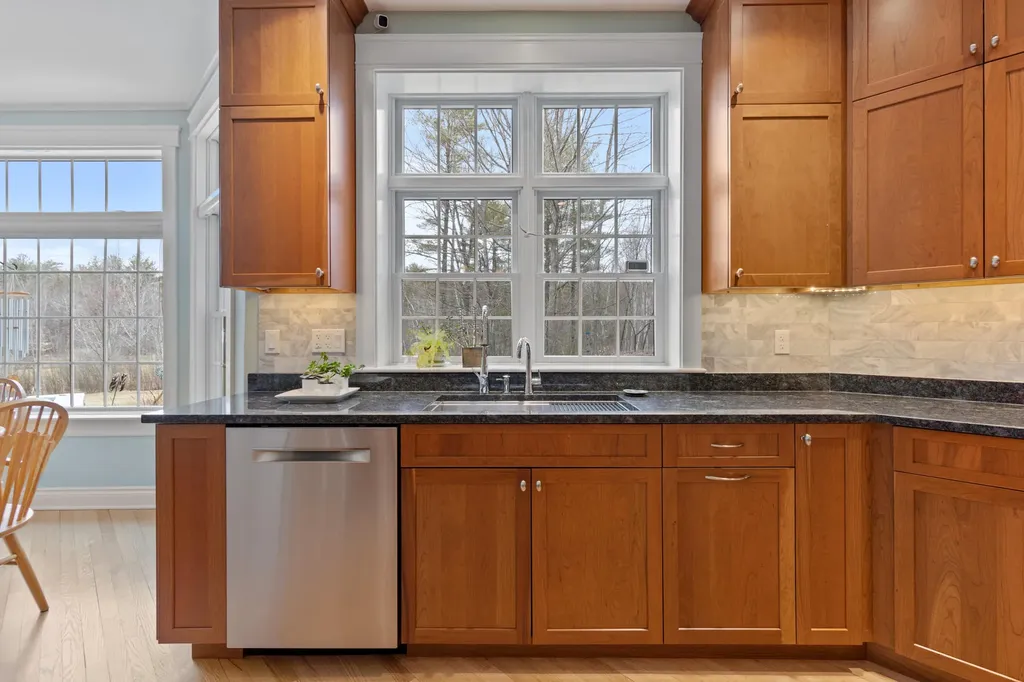 6 Baltusrol Circle Falmouth ME 04105