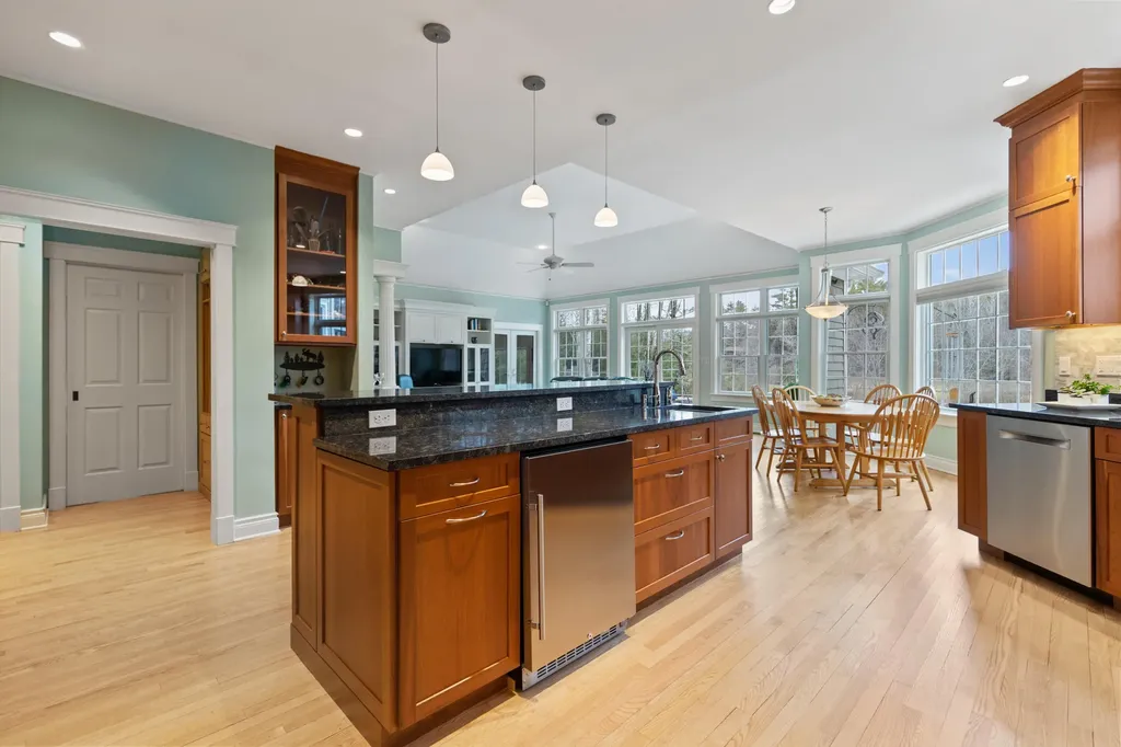 6 Baltusrol Circle Falmouth ME 04105