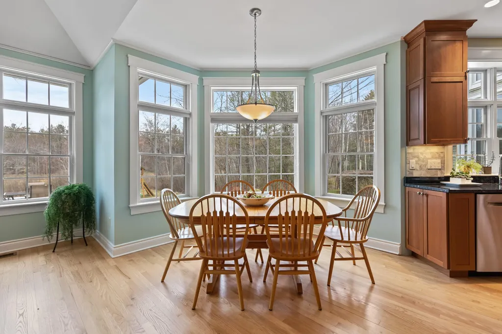 6 Baltusrol Circle Falmouth ME 04105