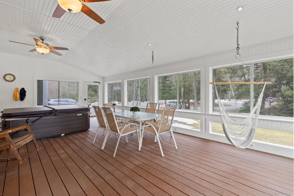 6 Baltusrol Circle Falmouth ME 04105