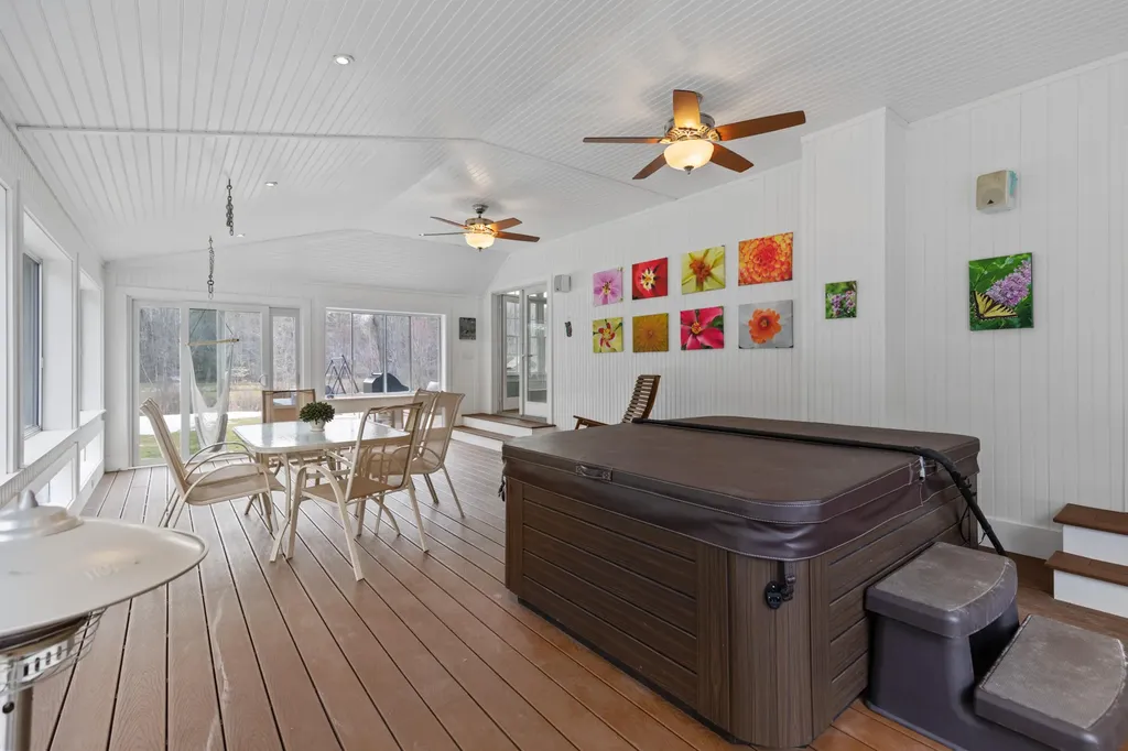 6 Baltusrol Circle Falmouth ME 04105