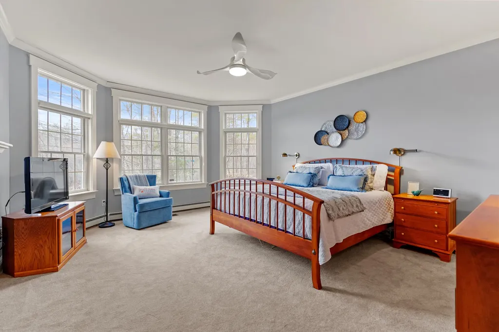 6 Baltusrol Circle Falmouth ME 04105