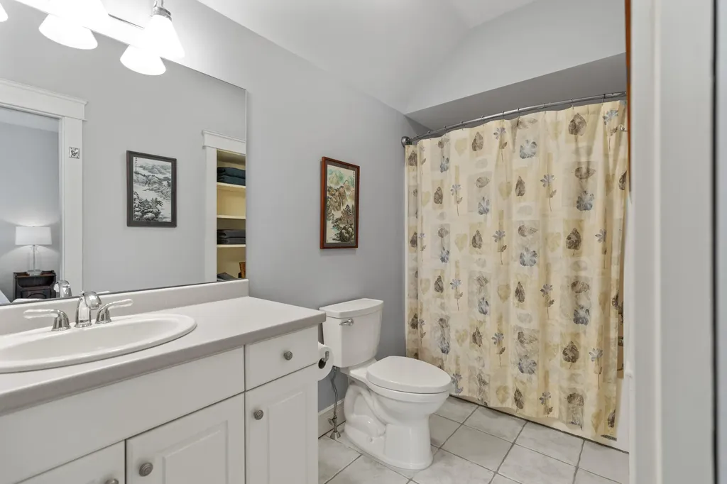 6 Baltusrol Circle Falmouth ME 04105