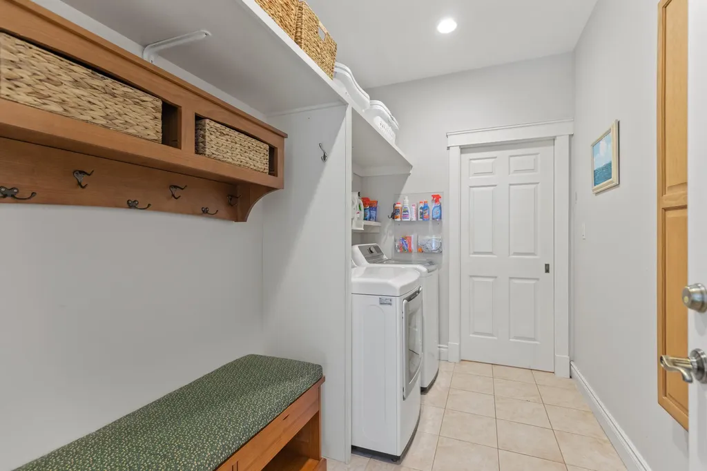 6 Baltusrol Circle Falmouth ME 04105