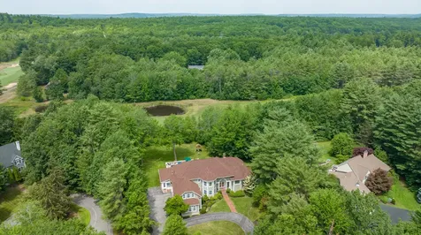 6 Baltusrol Circle Falmouth ME 04105