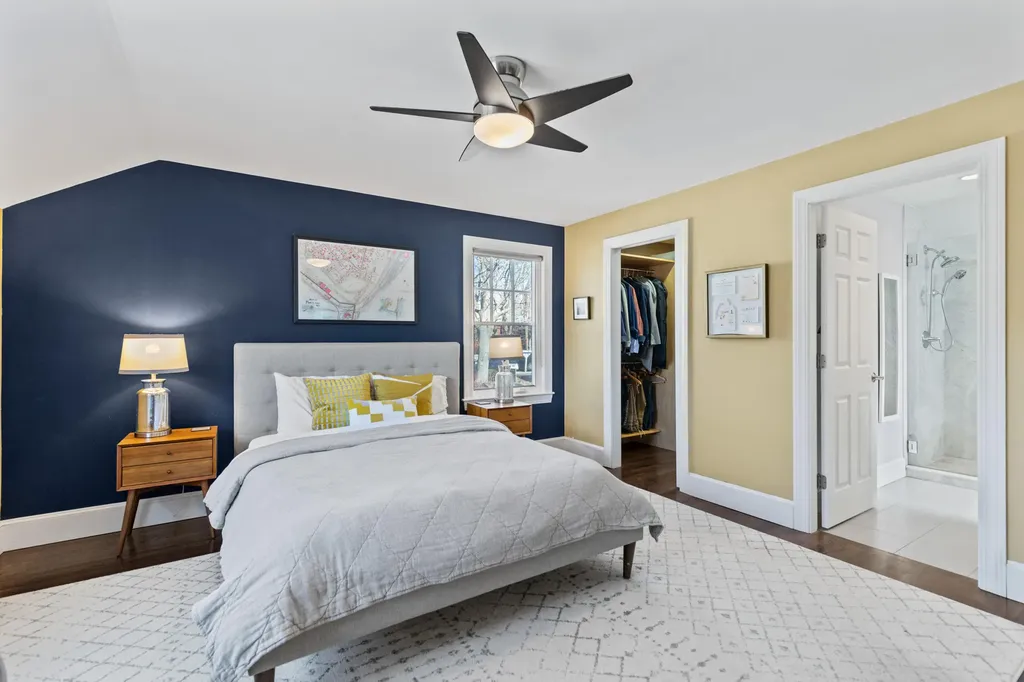 23 Neal Street Portland ME 04102