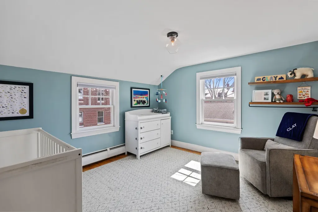 23 Neal Street Portland ME 04102