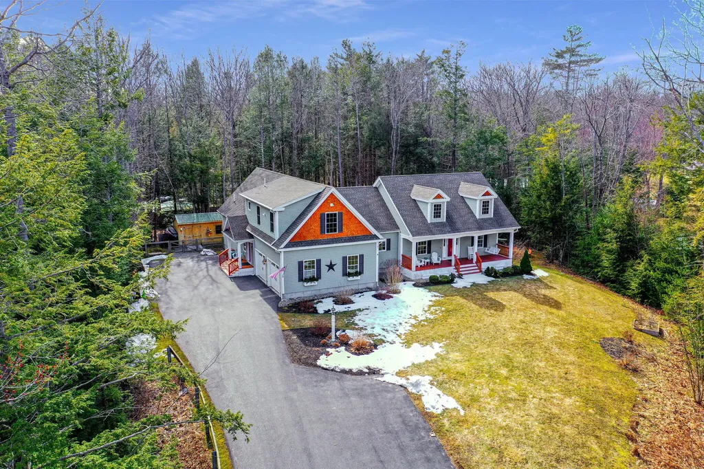 10 Plymouth Drive Saco ME 04072