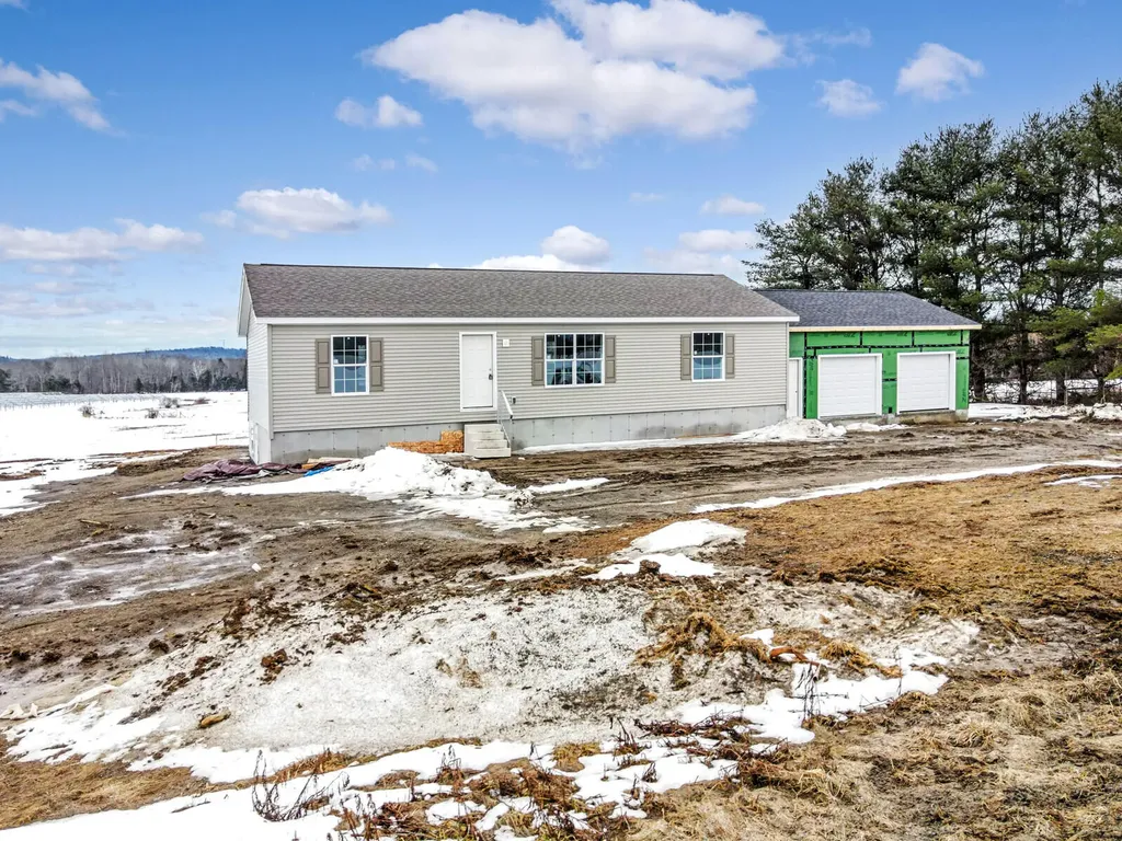 250 Eight Rod Road Waterville ME 04901