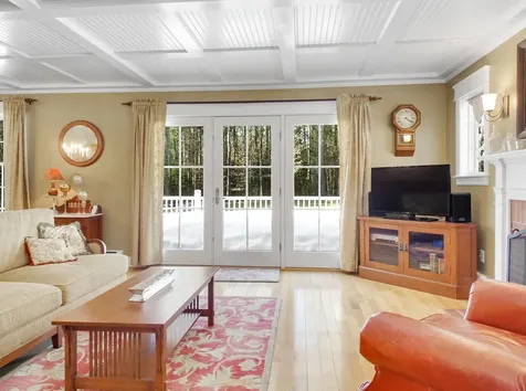 44 Sturbridge Lane Cumberland ME 04021