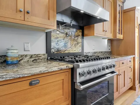 44 Sturbridge Lane Cumberland ME 04021