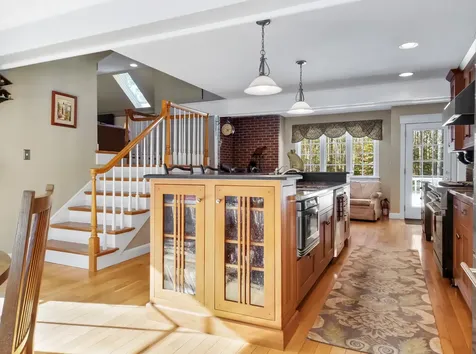 44 Sturbridge Lane Cumberland ME 04021