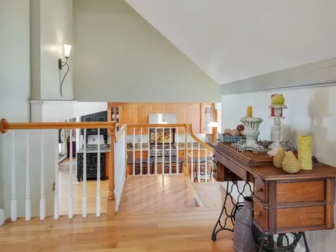 44 Sturbridge Lane Cumberland ME 04021