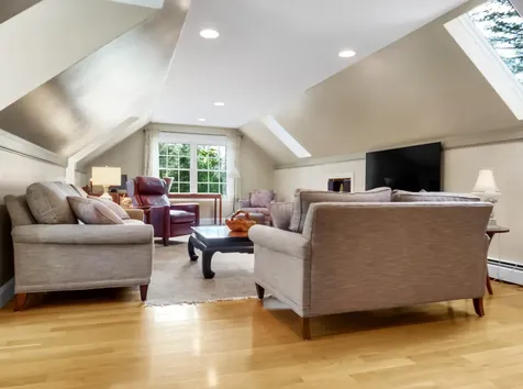 44 Sturbridge Lane Cumberland ME 04021