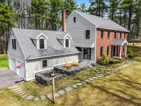 44 Sturbridge Lane Cumberland ME 04021