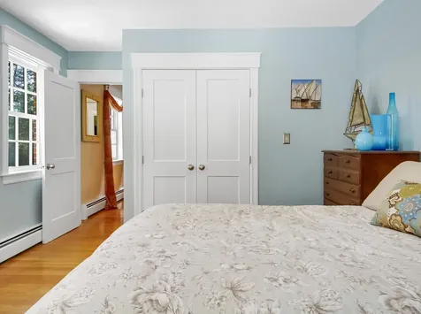 44 Sturbridge Lane Cumberland ME 04021