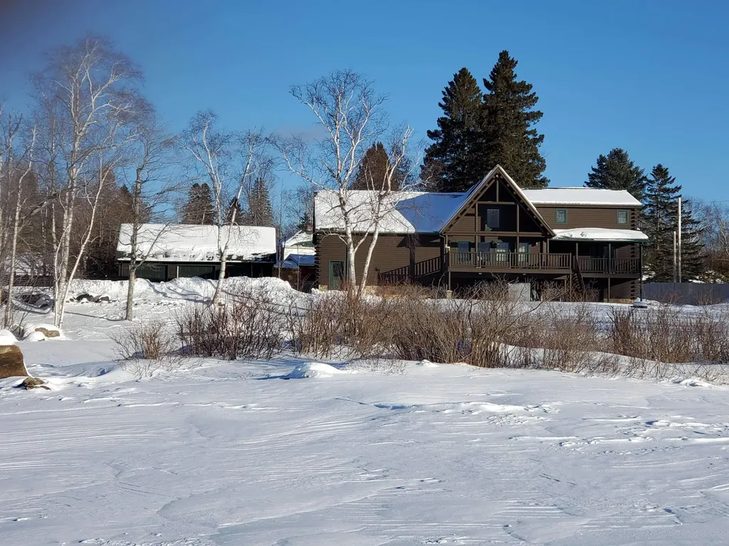 27 Lake Street Jackman ME 04945