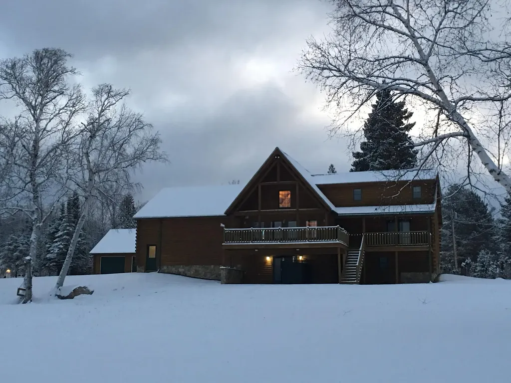27 Lake Street Jackman ME 04945