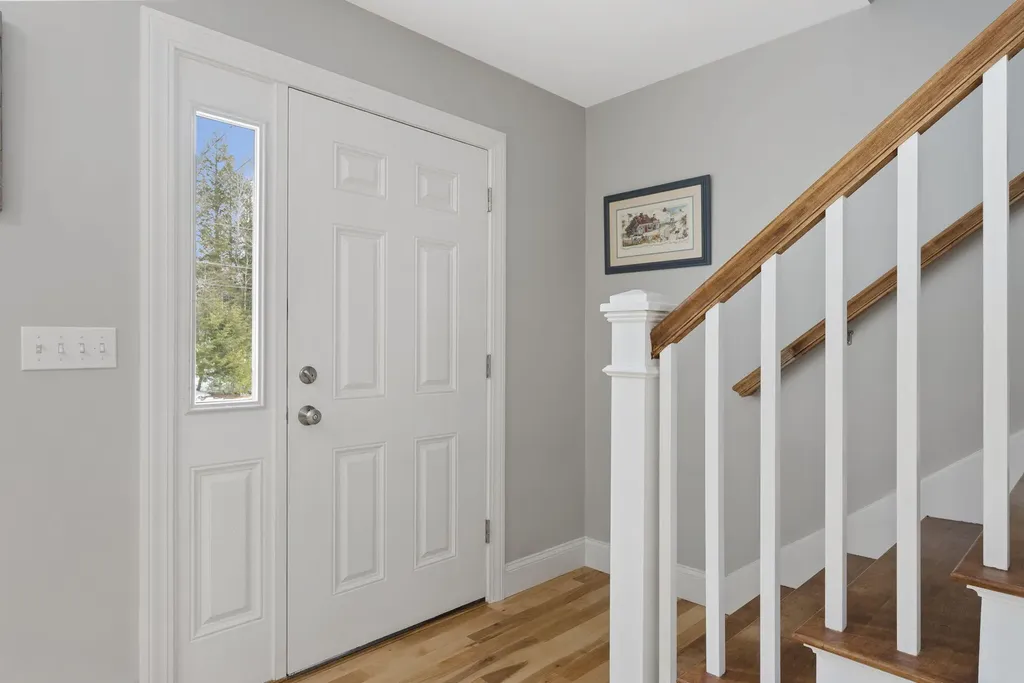 5 Nyasa Lane Brunswick ME 04011