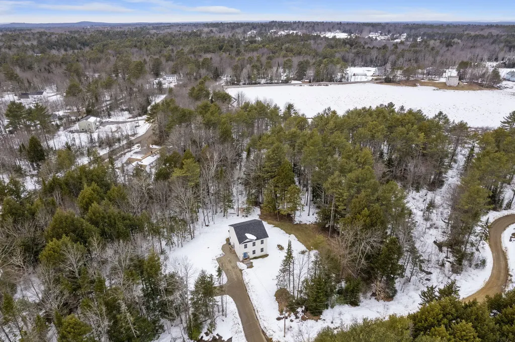 5 Nyasa Lane Brunswick ME 04011