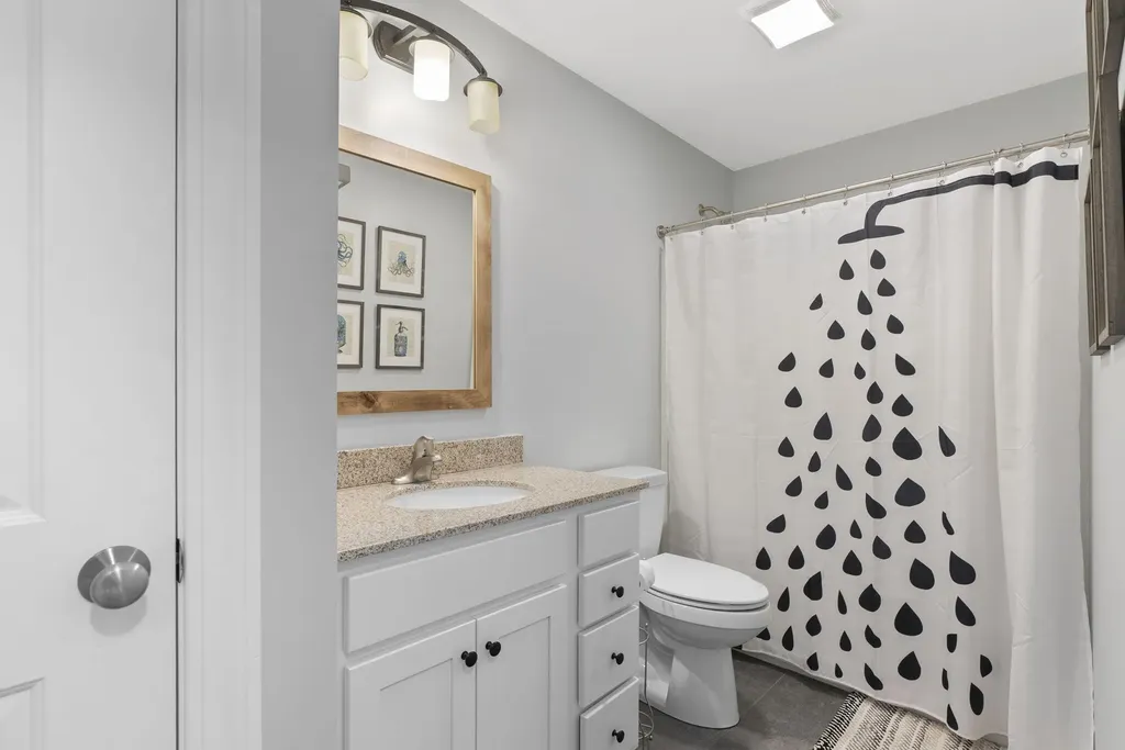 5 Nyasa Lane Brunswick ME 04011