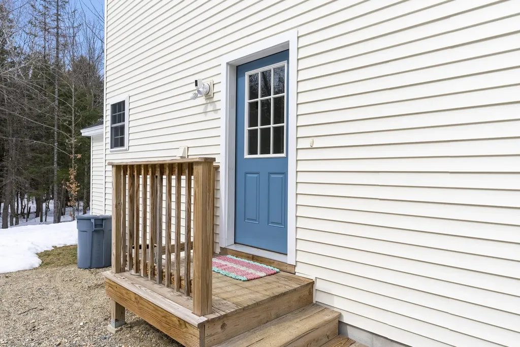 5 Nyasa Lane Brunswick ME 04011