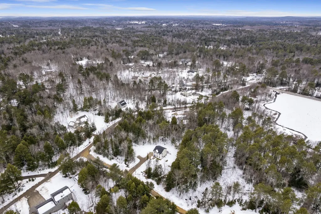5 Nyasa Lane Brunswick ME 04011