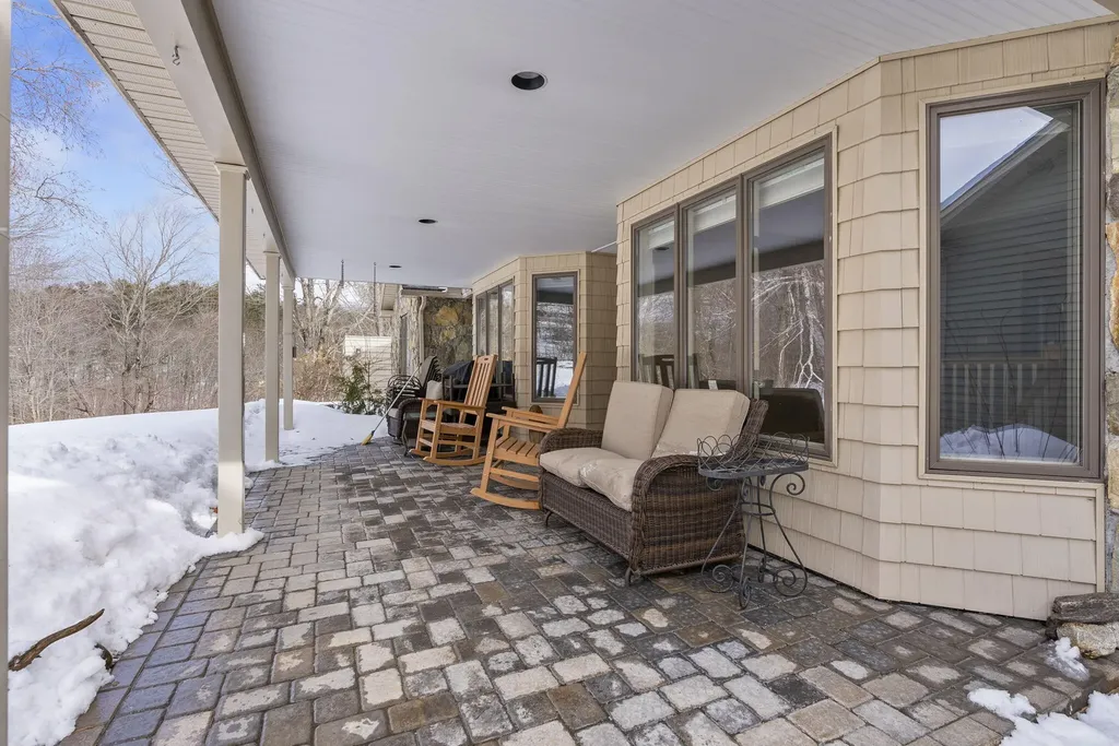 456 Buckfield Road Turner ME 04282