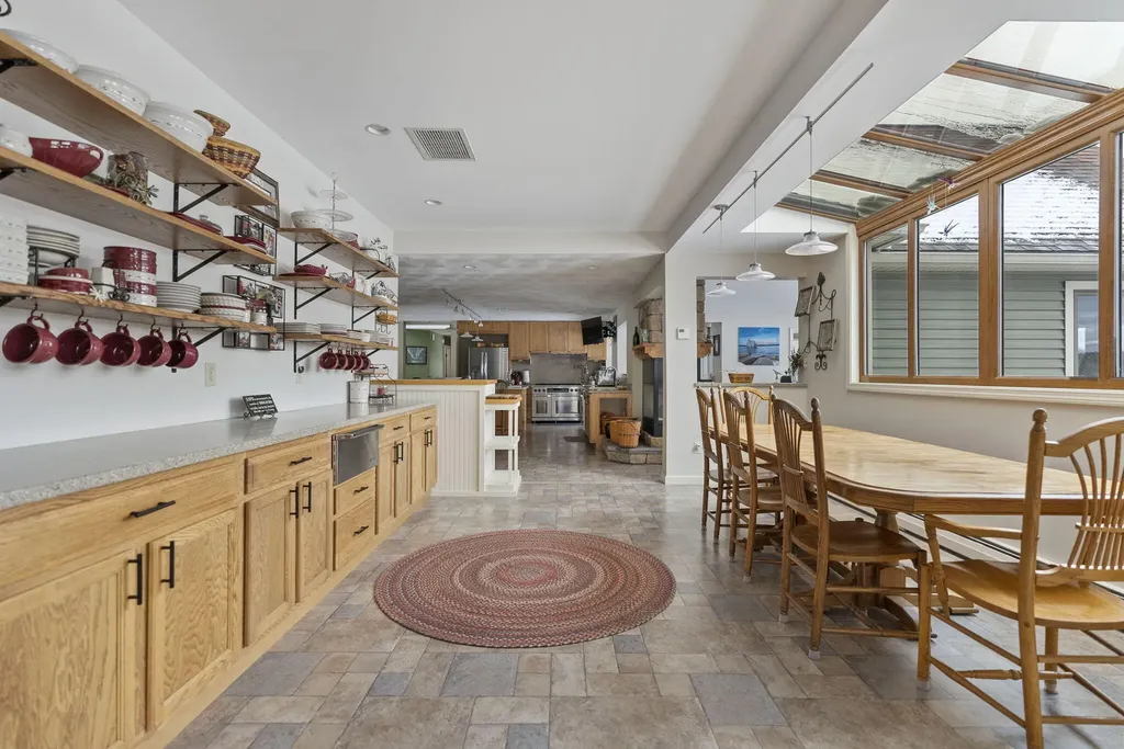 456 Buckfield Road Turner ME 04282