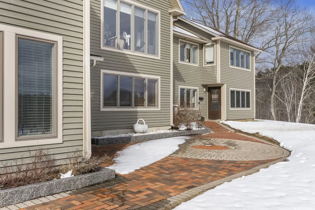 456 Buckfield Road Turner ME 04282