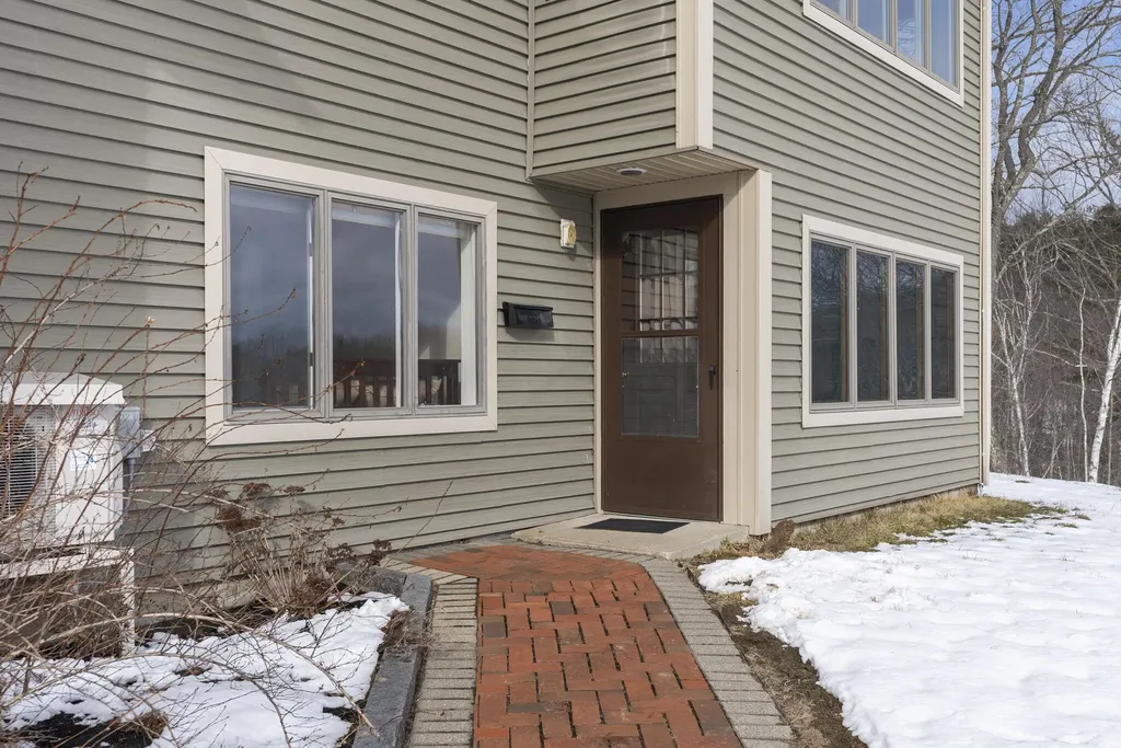 456 Buckfield Road Turner ME 04282